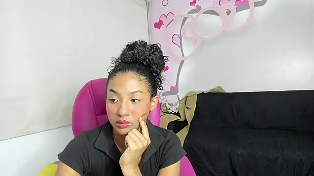 Živý XXX chat Doll-Star