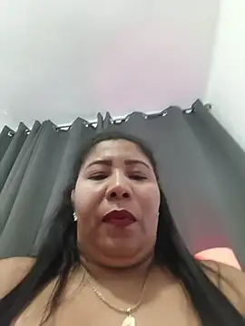 LeizaMagnus live XXX chat