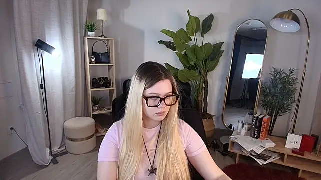 Živý XXX chat CelestineMauriac