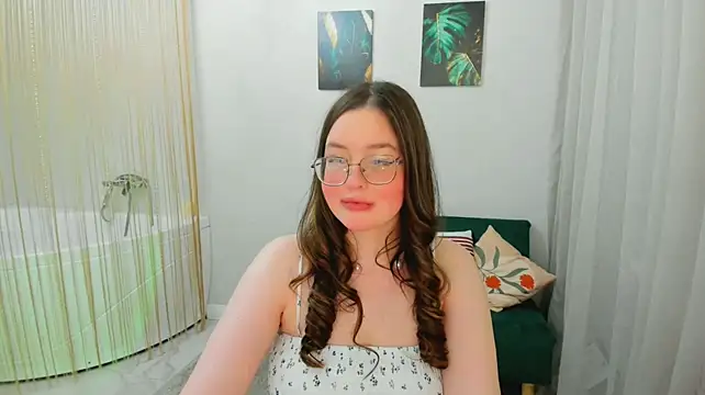 WishToBloom Chat XXX live
