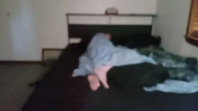Opondestre00420's Live XXX Chat