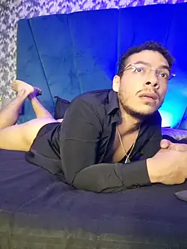 OliverWyse Chat XXX in diretta