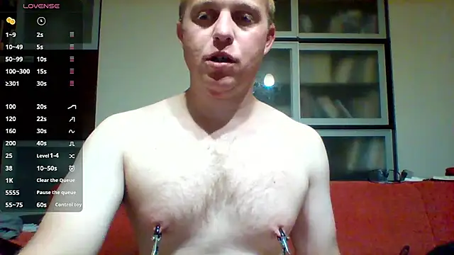 Matttthees Chat XXX live