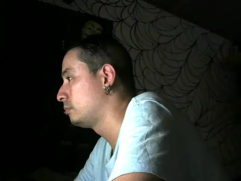 vampireathome élő XXX-chatje