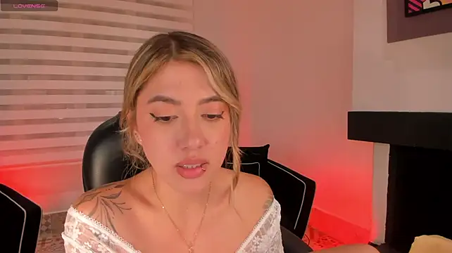 Chat +18 de EveBensonX ao vivo
