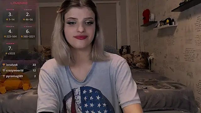 ElisFlower's Live XXX Chat