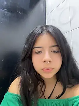 Chat XXX en directo de softdoll-_