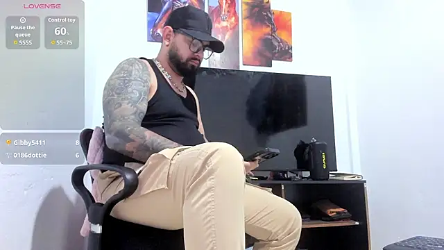 Chat +18 de Ethan_Castellano ao vivo