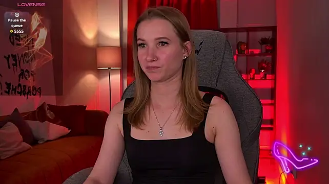 دردشة Megan_Rodgers الجنسية المباشرة