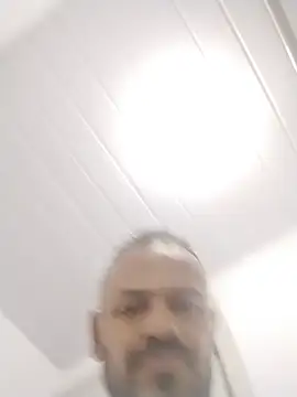 Chat XXX ao vivo de Mau1Mau