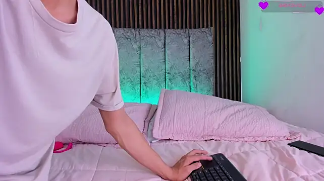 EthaanCox Live XXX Chat