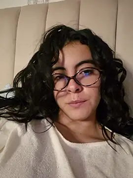 Chat +18 de Lunecita ao vivo