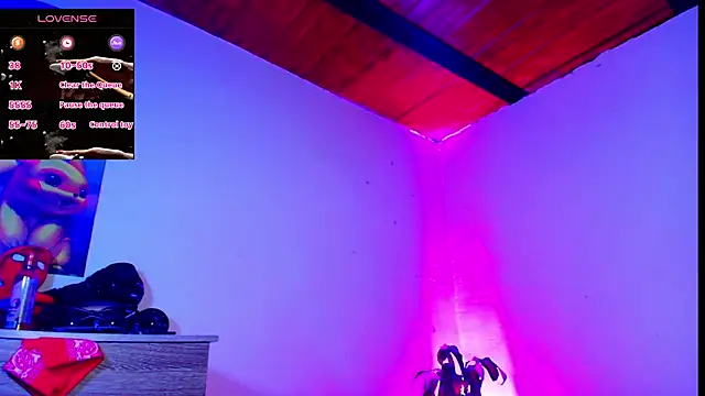 7_Saturno_7 Live XXX-Chat