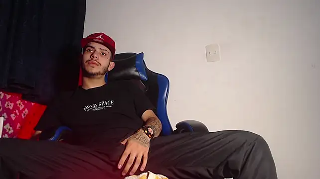 Kaiizenx1 live XXX chat