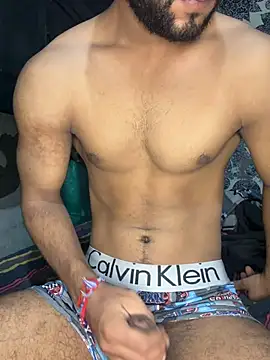 Chat +18 de Fitboy07 ao vivo