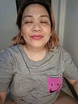 Sweet_asian_kylie 现场XXX聊天