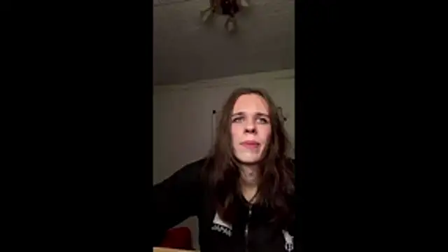 HotFemBooy Show Webcam