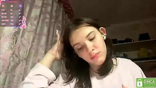 CeyaLier's Live XXX Chat