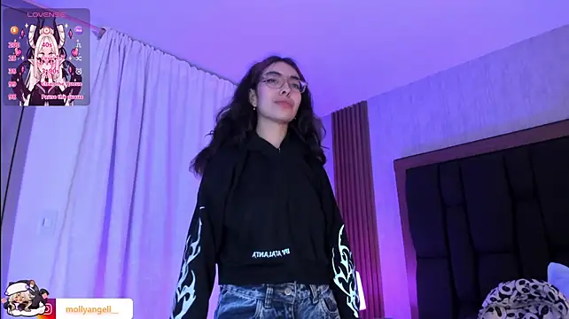 Molly_A Live XXX Chat