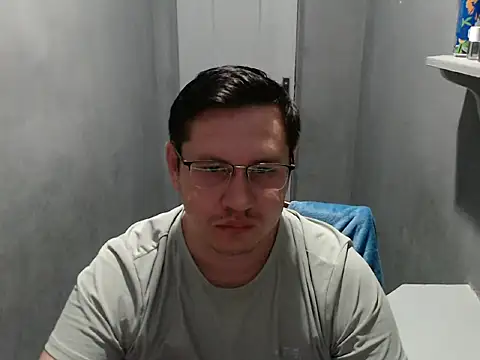 Max_Marlinn – Naživo XXX chat