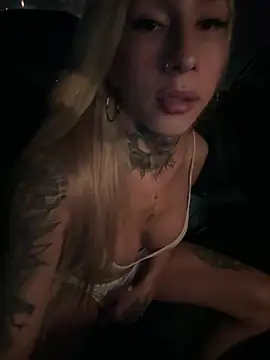 Juana_777's Live XXX Chat