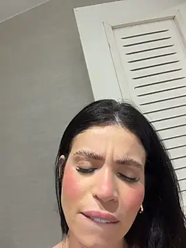 Show de Rafaellaz na webcam
