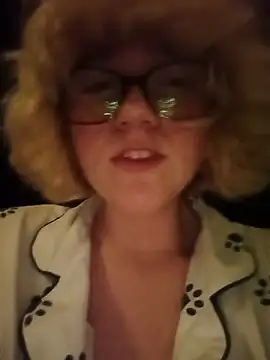 Živý XXX chat mcjbgfhgjhiiilllufjyf