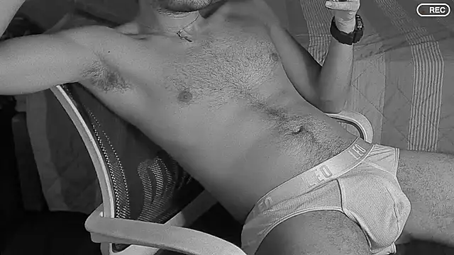 Nicholasrodrii Chat XXX in diretta