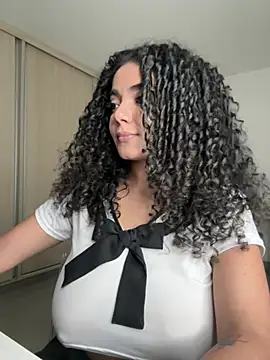دردشة Curlyierr الجنسية المباشرة