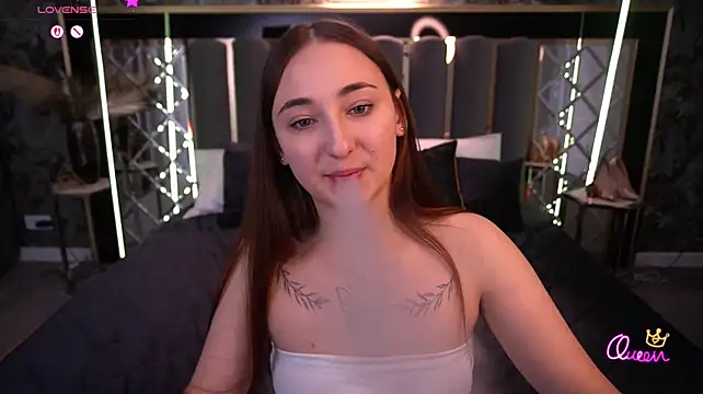 SashaDuvalle's Live XXX Chat