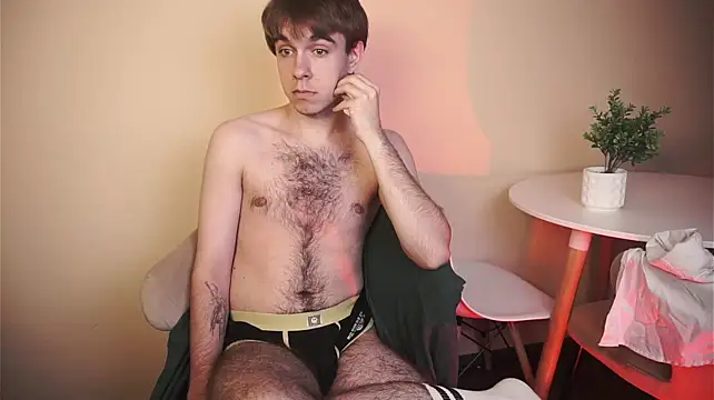 DaveBevy: онлайн-секс-чат