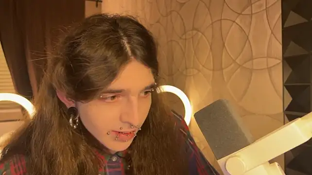 XXX chat uživo modela Kriisp