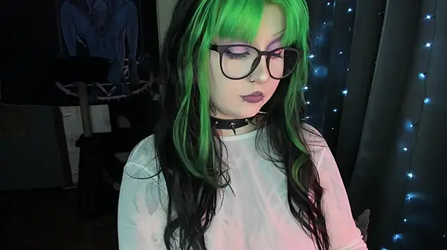 t0riayun0's Live XXX Chat