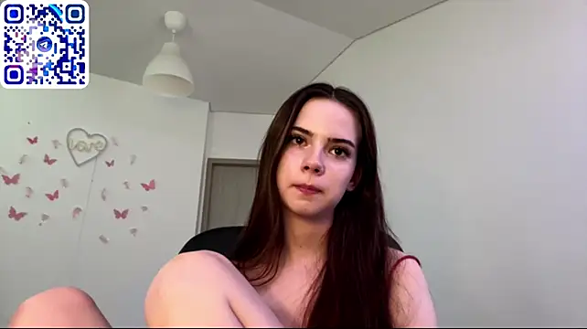 ElieFluttershy 现场XXX聊天
