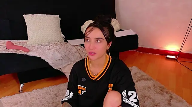Živý XXX chat EmmyEvans1