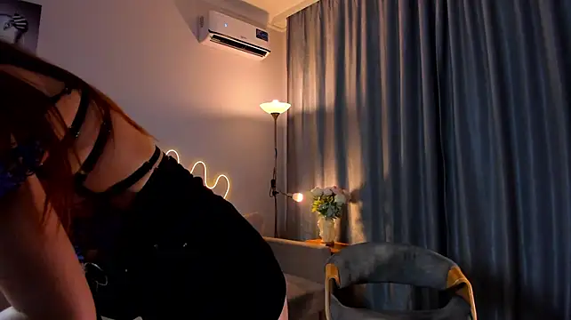 Chat XXX en directo de Alice_Liddelll