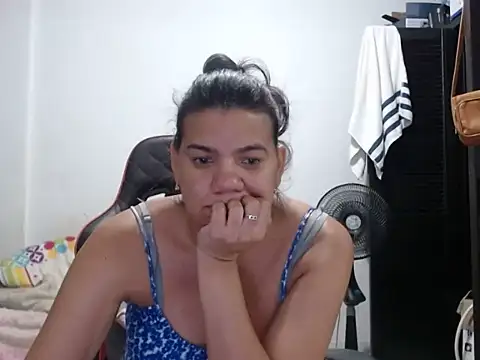 Czat XXX na żywo – Adriana_0312