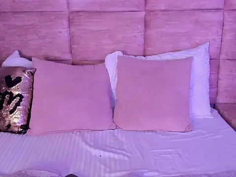Chat XXX ao vivo de NinaHille