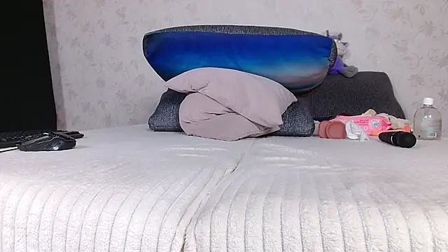 sofiaa_here: απευθείας συνομιλία ΧΧΧ