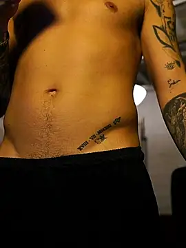 Chat XXX en directo de AlphaMasterXxx