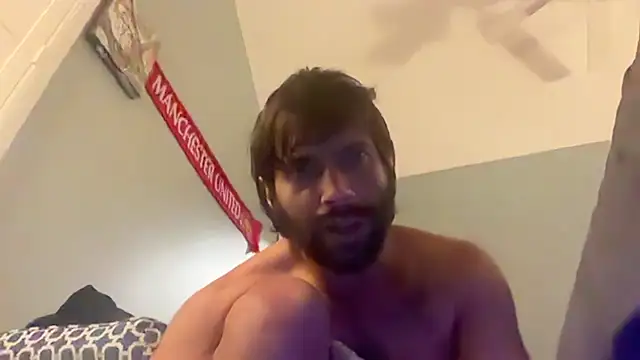 Živý XXX chat TrndSettr
