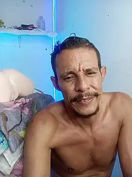 Chat XXX ao vivo de El_junior21