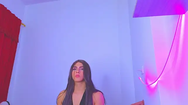 XXX chat uživo modela adeline_777