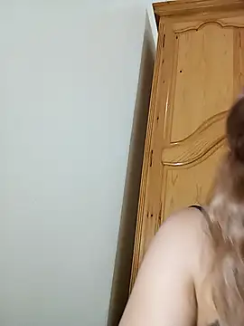 indilasixeey Adlı Modelin Canlı XXX Sohbeti