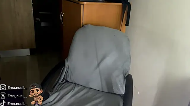 Emanuell__ 라이브 XXX 채팅