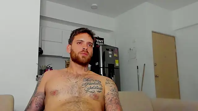 arnold_bekam's Live XXX Chat