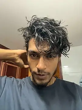 GunSlay 即時 XXX 聊天