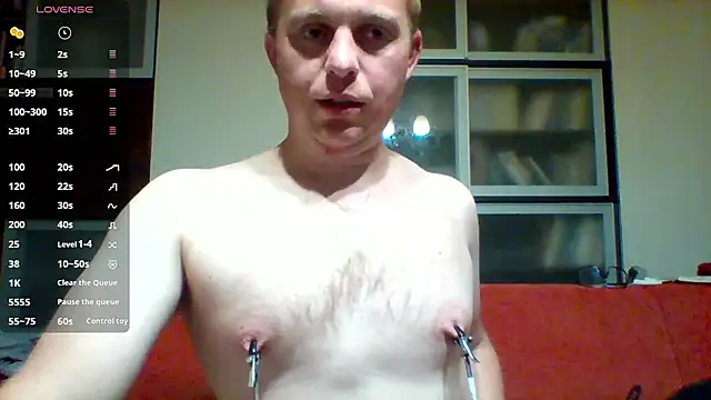 XXX chat uživo modela Matttthees