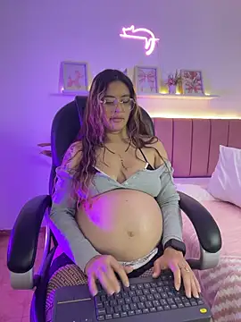 iam_camila's Live XXX Chat