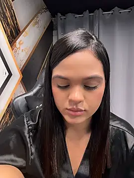 Bella-Ferrer XXX чат на живо